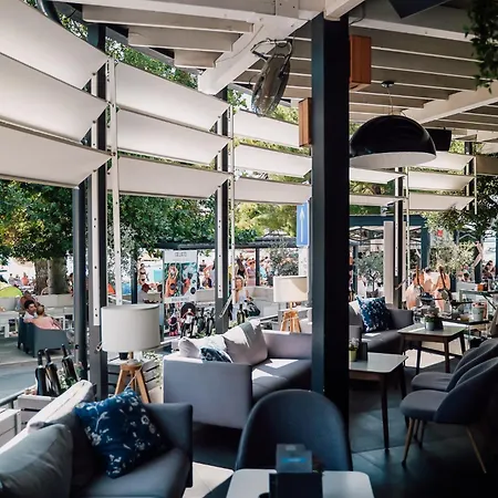 ベッド・アンド・ブレックファスト Galija ツリクヴェニツァ