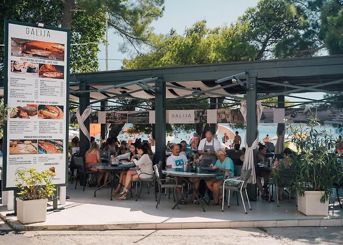 krevet i doručak Galija 3*